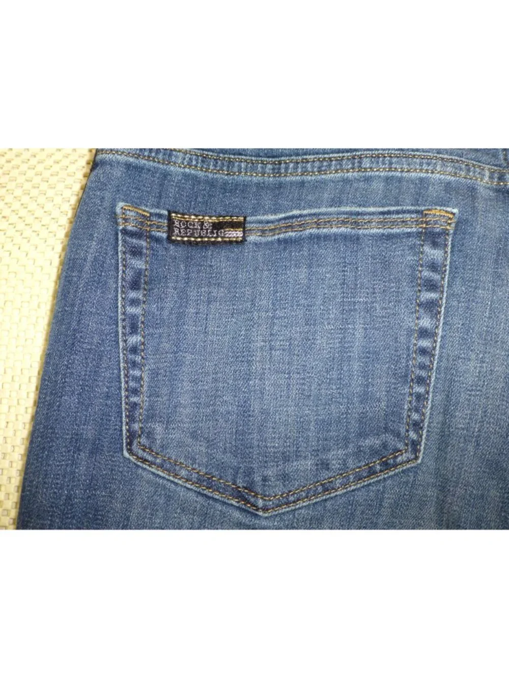 Rock & Republic Womens Blue Jeans W/ Rhinestone Side Stripes 34" Waist 30" Insea - Picture 13 of 15